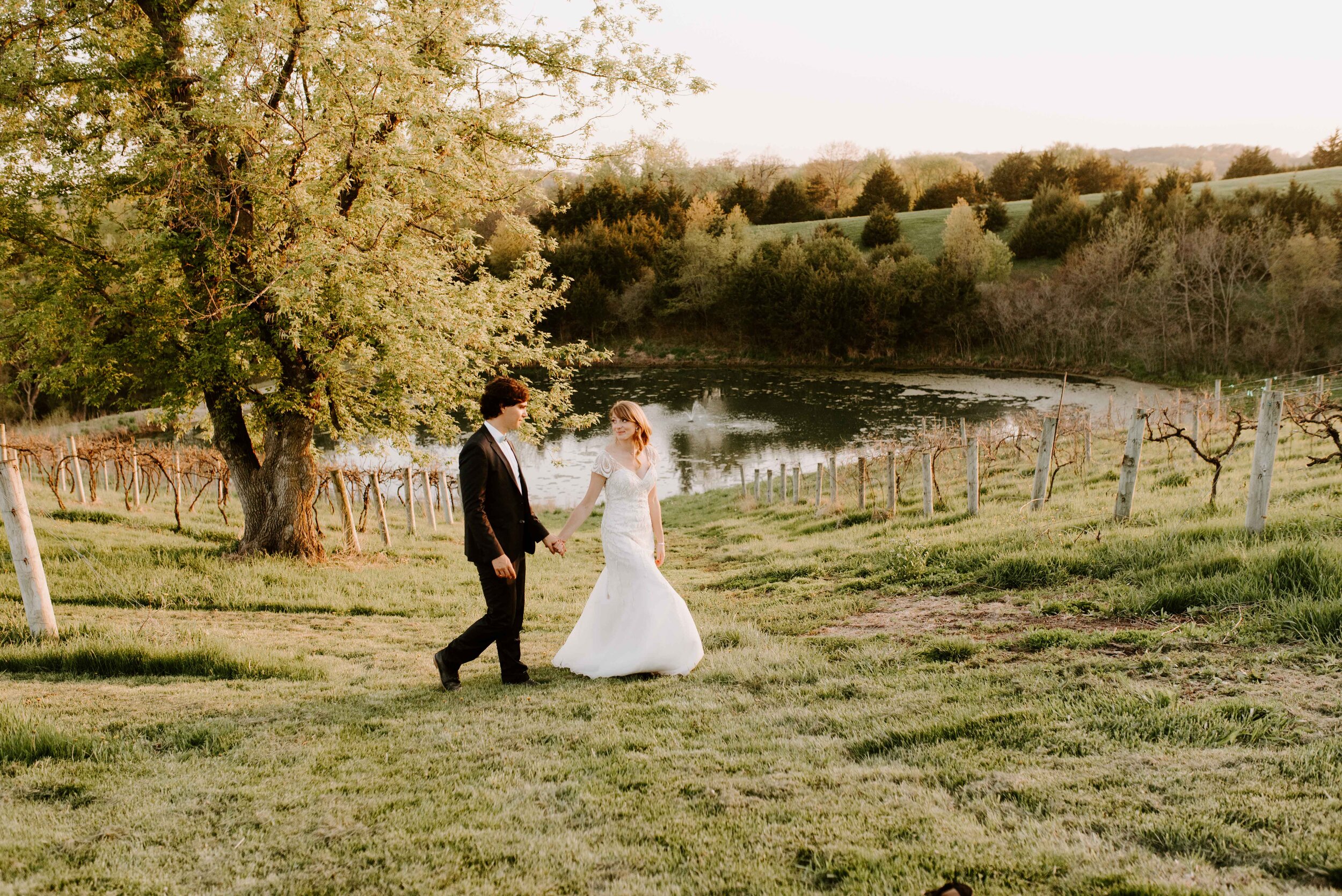 Cedar Ridge Winery and Distillery Iowa Wedding Photos-241.jpg