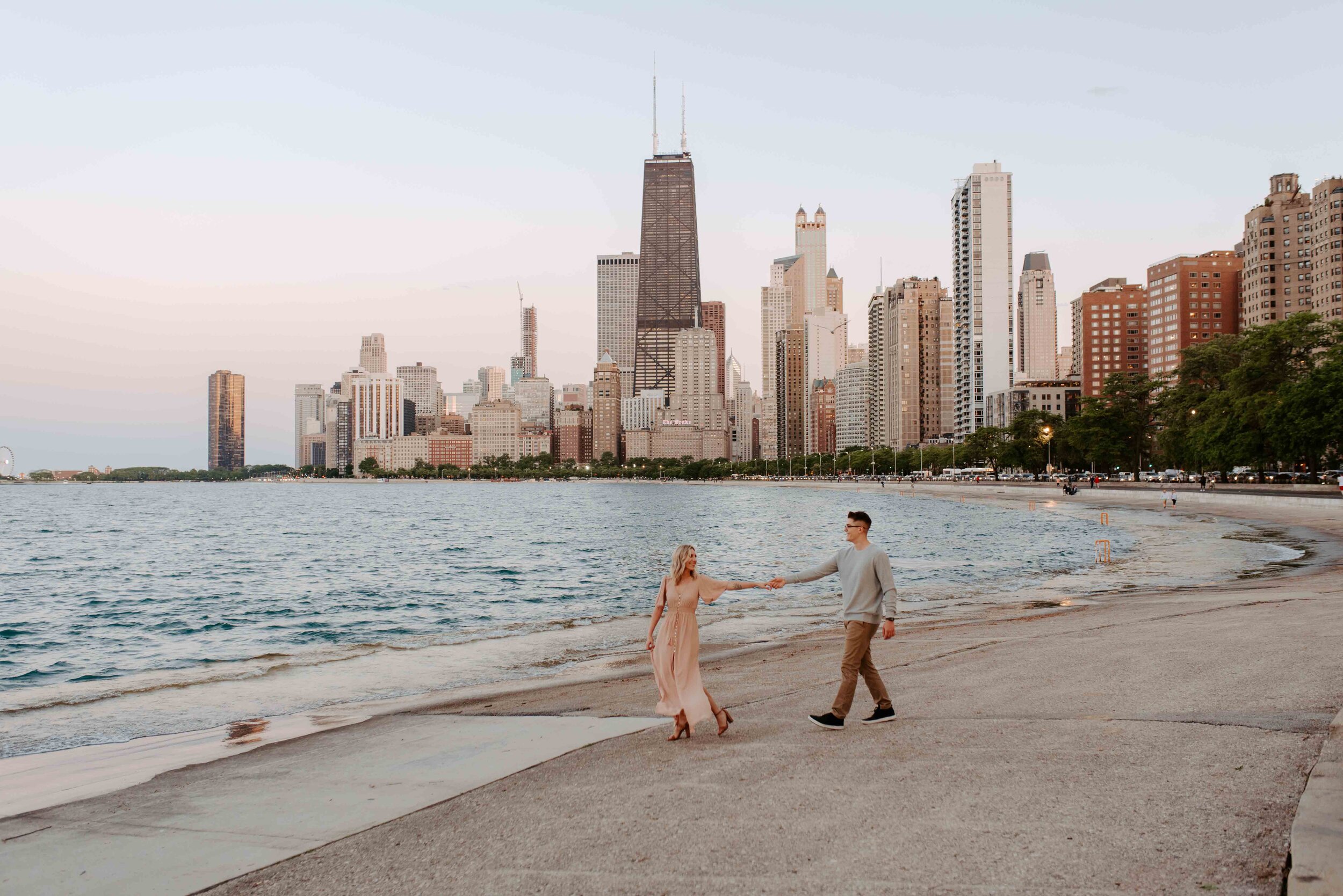 Chicago Skyline Engagement Photos-110.jpg