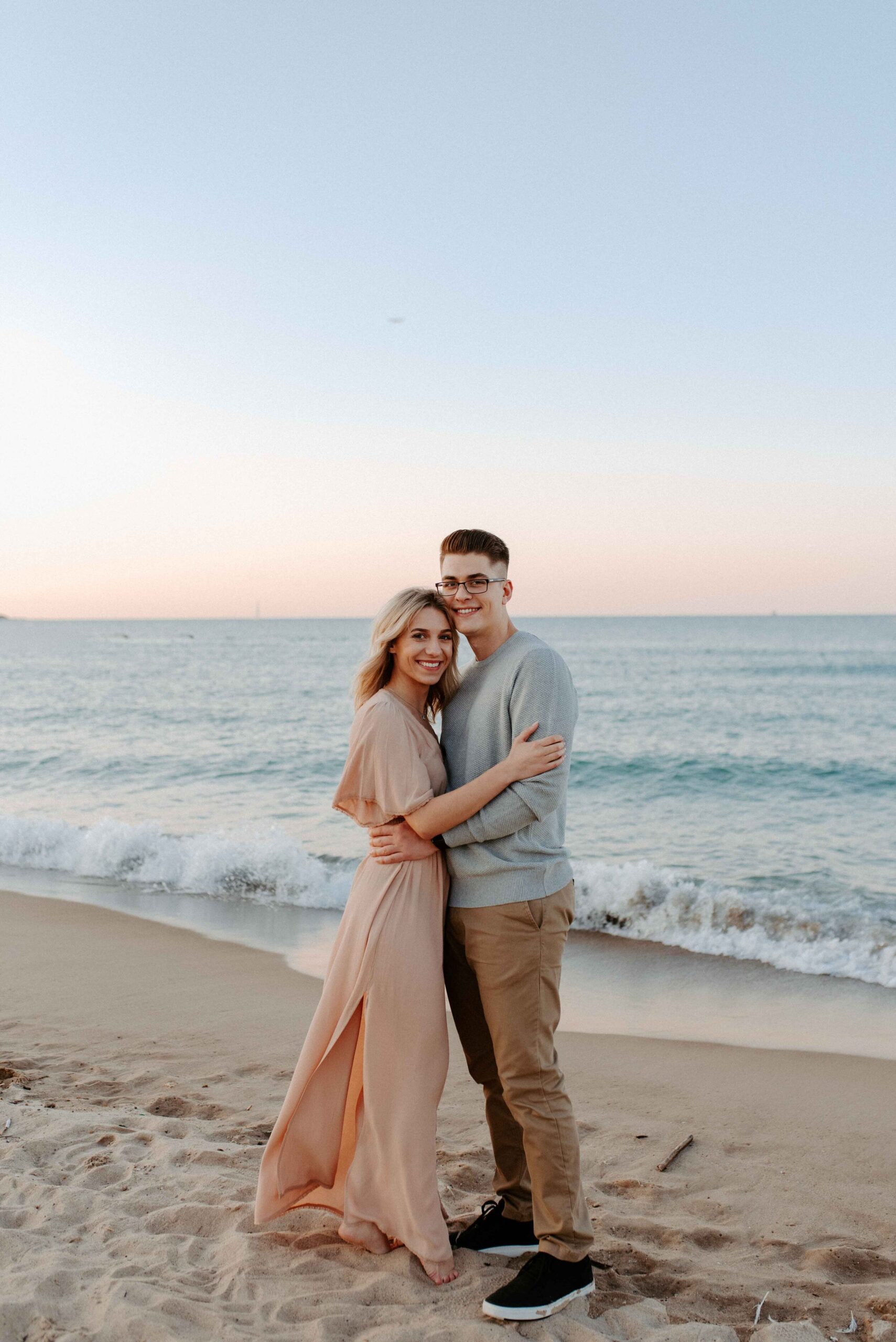 Chicago Skyline Engagement Photos-82.jpg