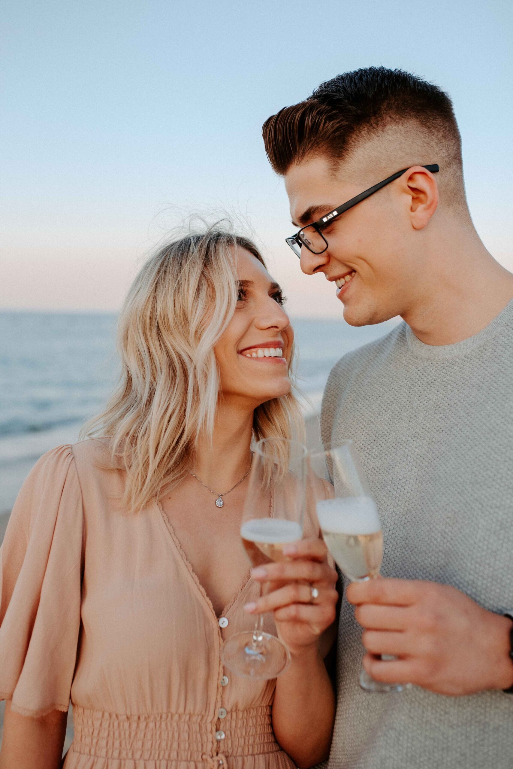 Chicago Skyline Engagement Photos-93.jpg