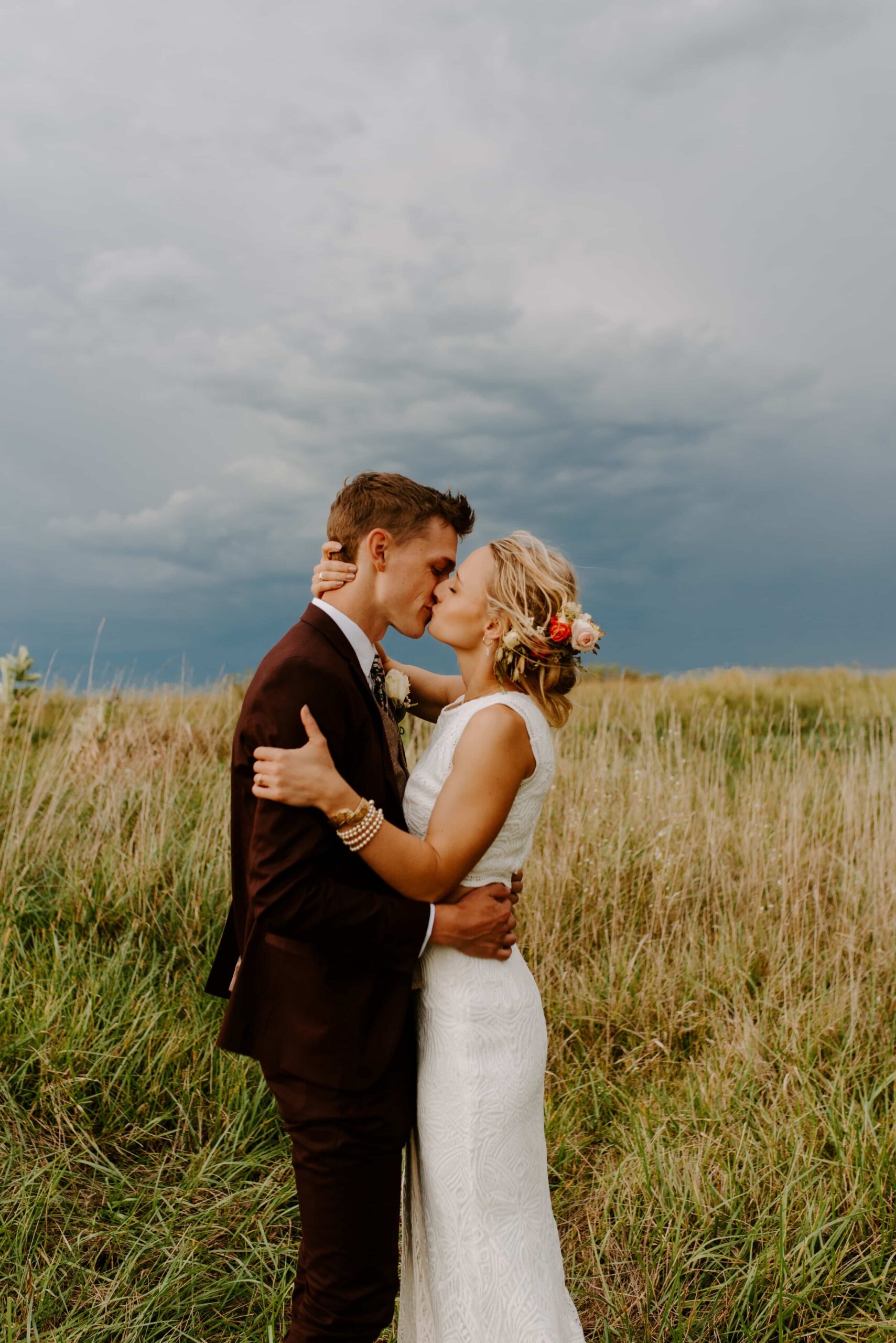 Iowa City Wedding Photographer-1.jpg
