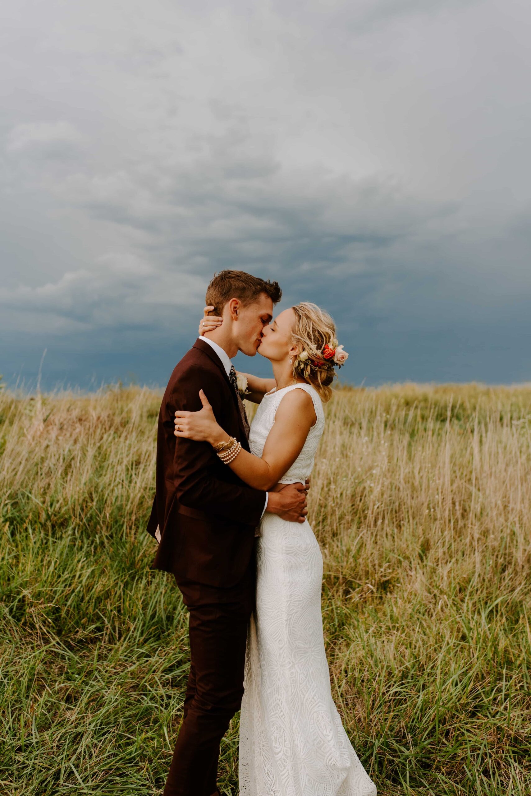 Iowa City Wedding Photographer-4.jpg